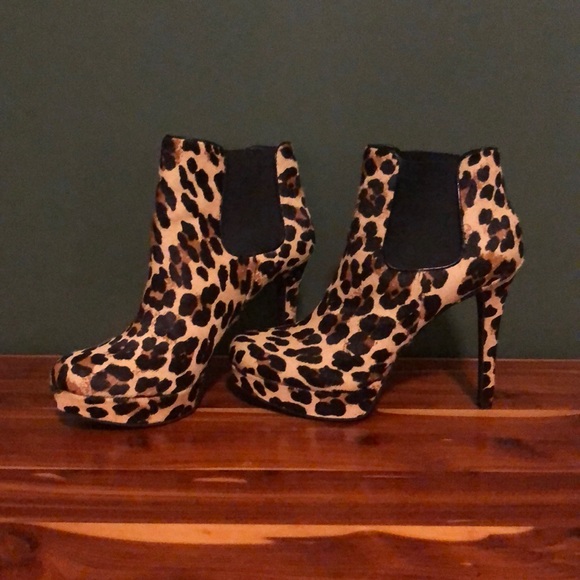 gianni bini leopard booties